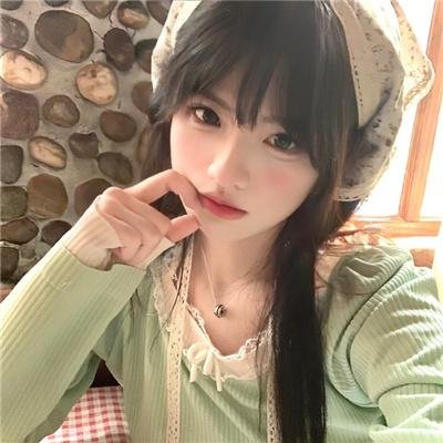 小犬与女孩